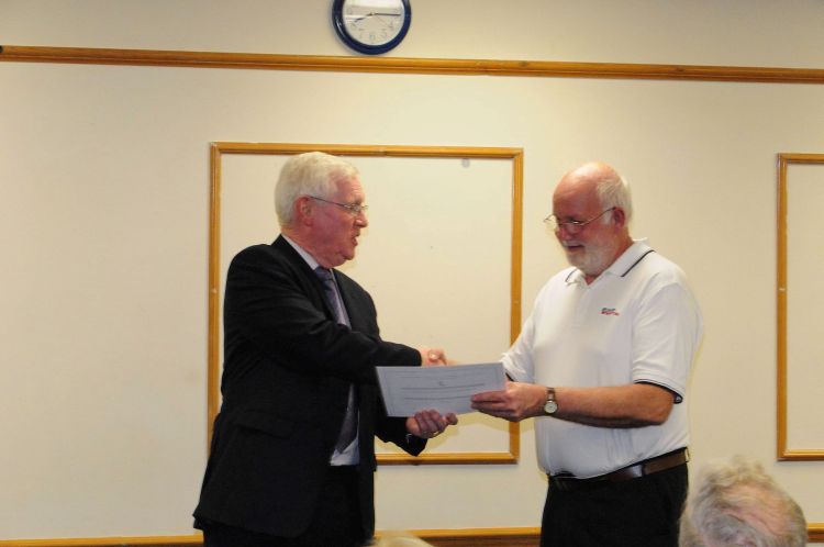 Crawley Down Christmas Lights Association - £400